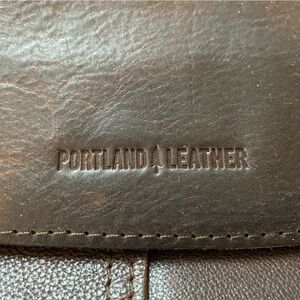 Portland Leather Modern Messenger Bag